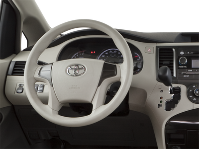 2011 Toyota Sienna SE