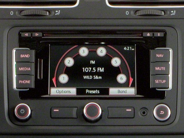 2011 Volkswagen Golf GTI w/Sunroof & Navi