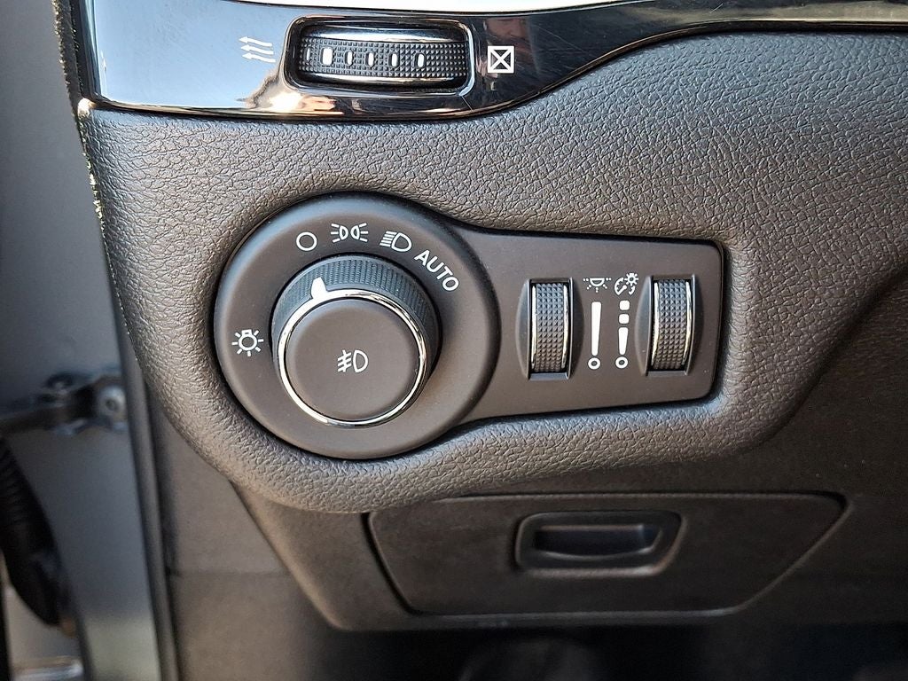 2022 Jeep Cherokee Altitude