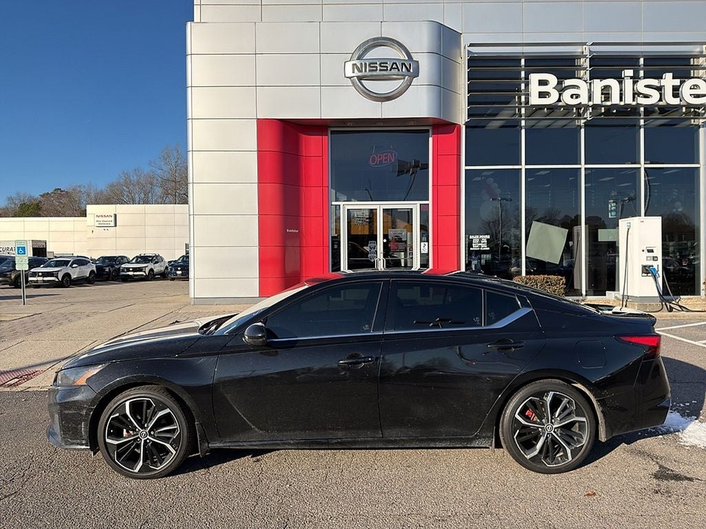 2023 Nissan Altima 2.5 SR