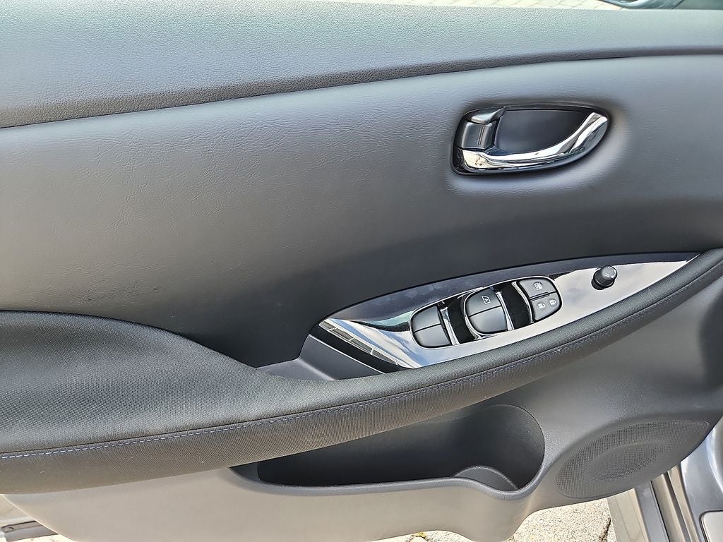 2024 Nissan LEAF SV PLUS