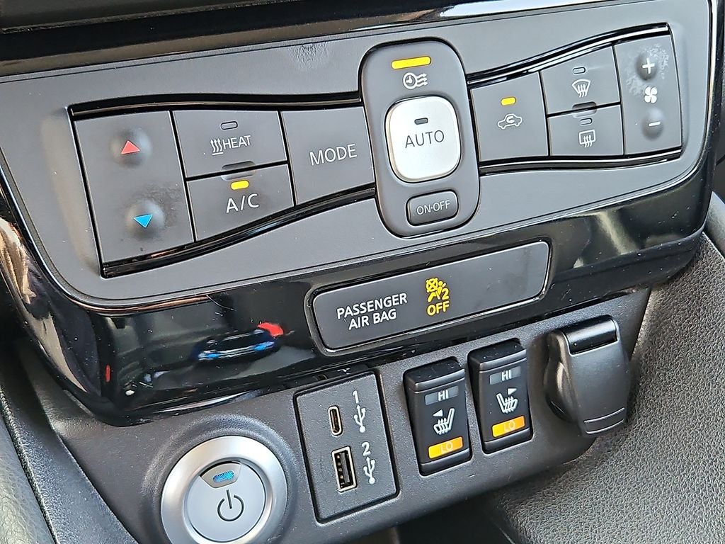 2024 Nissan LEAF SV PLUS
