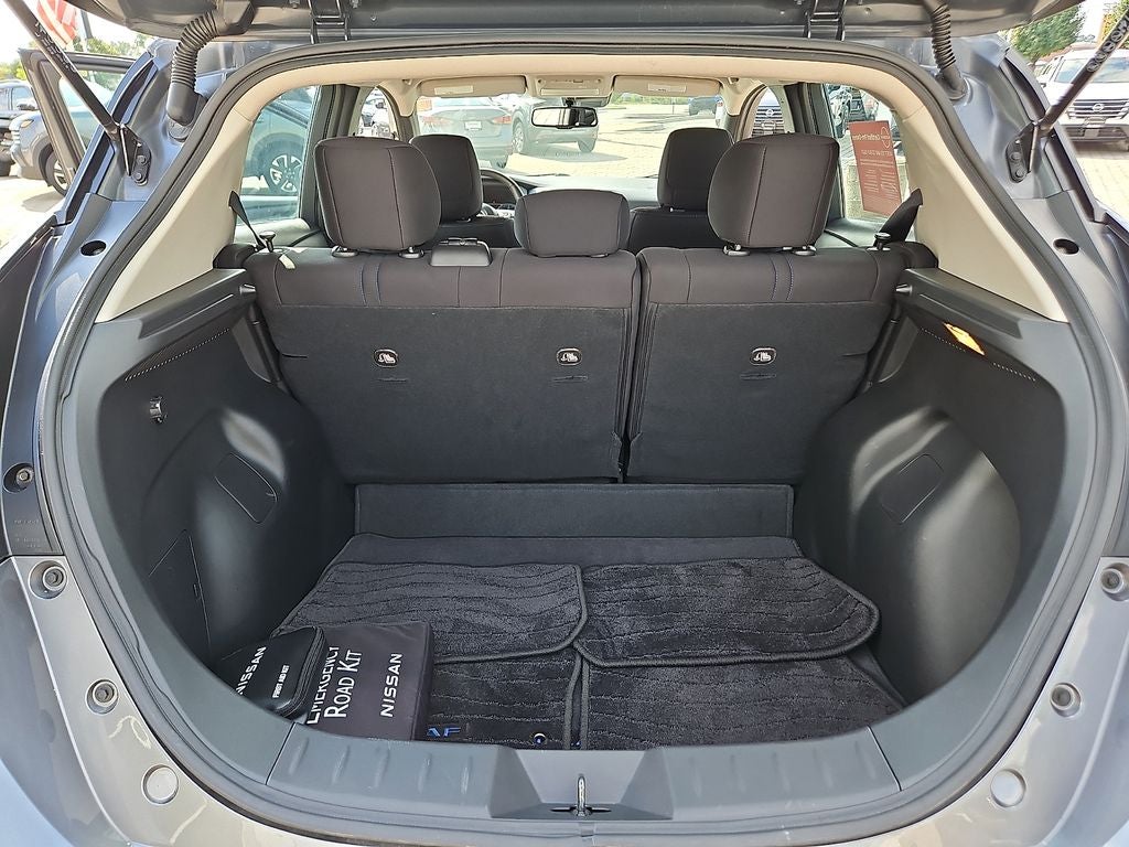 2024 Nissan LEAF SV PLUS