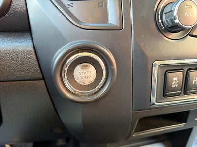 2023 Nissan Titan SV