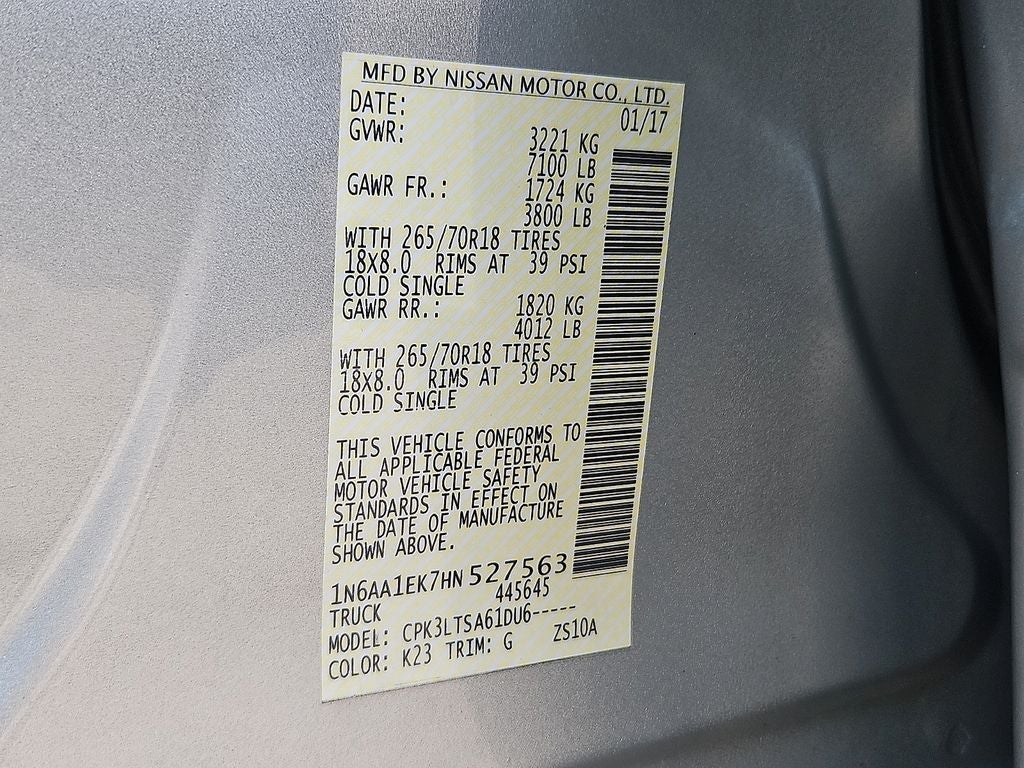 2017 Nissan Titan SV