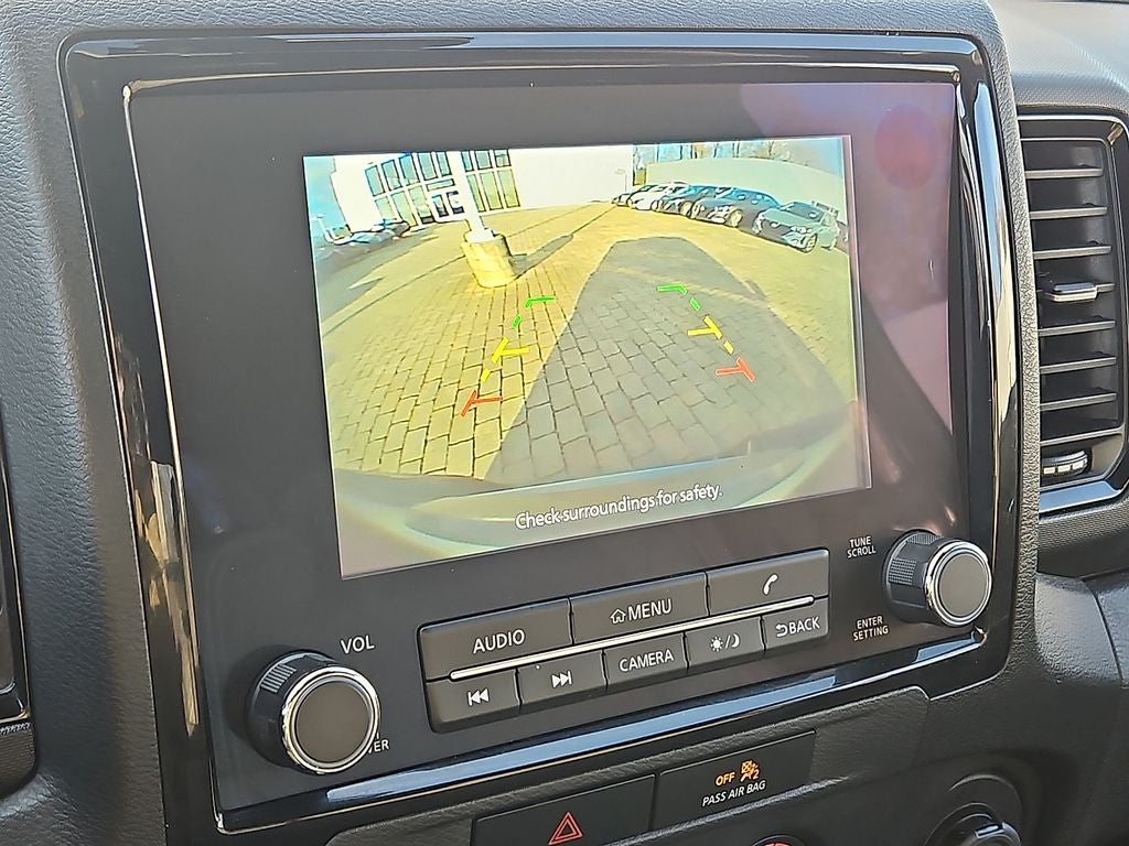 2023 Nissan Frontier SV