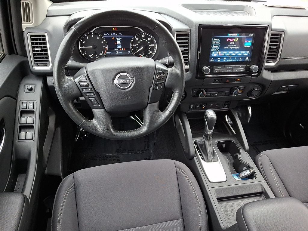 2024 Nissan Frontier SV