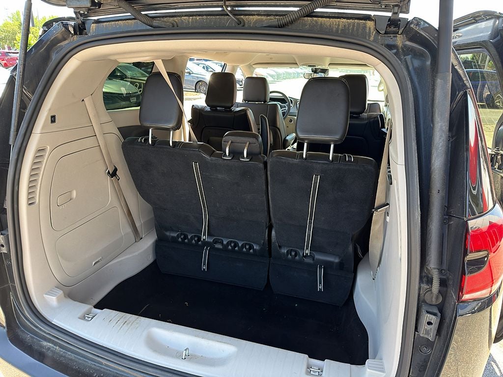 2023 Chrysler Pacifica Hybrid Touring L