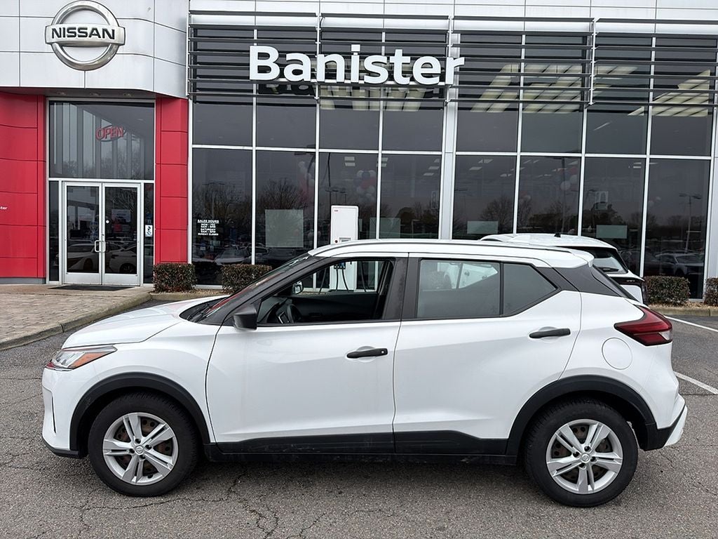 2021 Nissan Kicks S