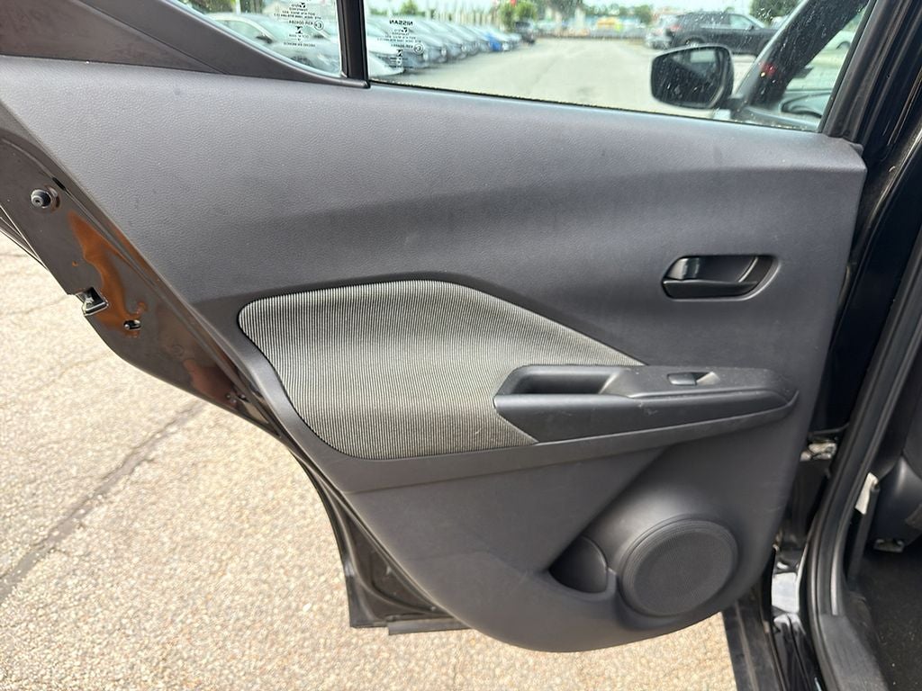 2018 Nissan Kicks S