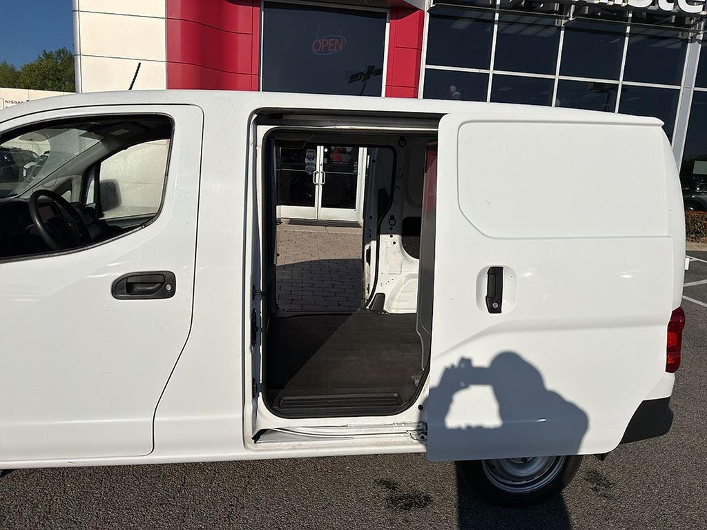 2021 Nissan NV200 S