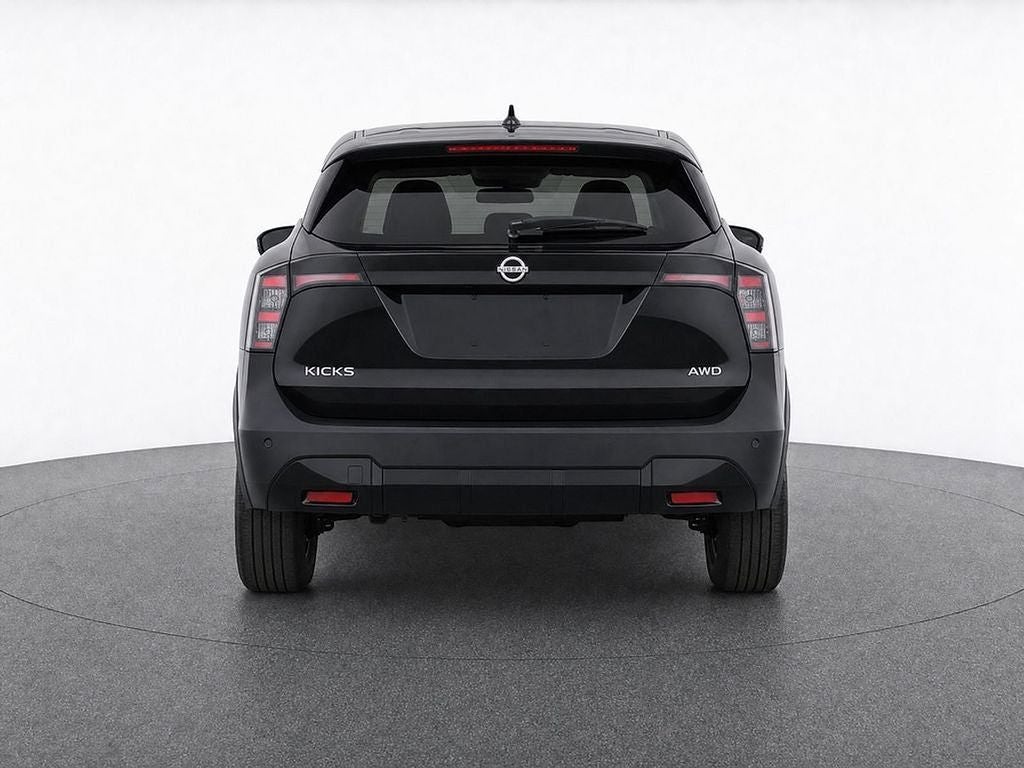 2025 Nissan Kicks S