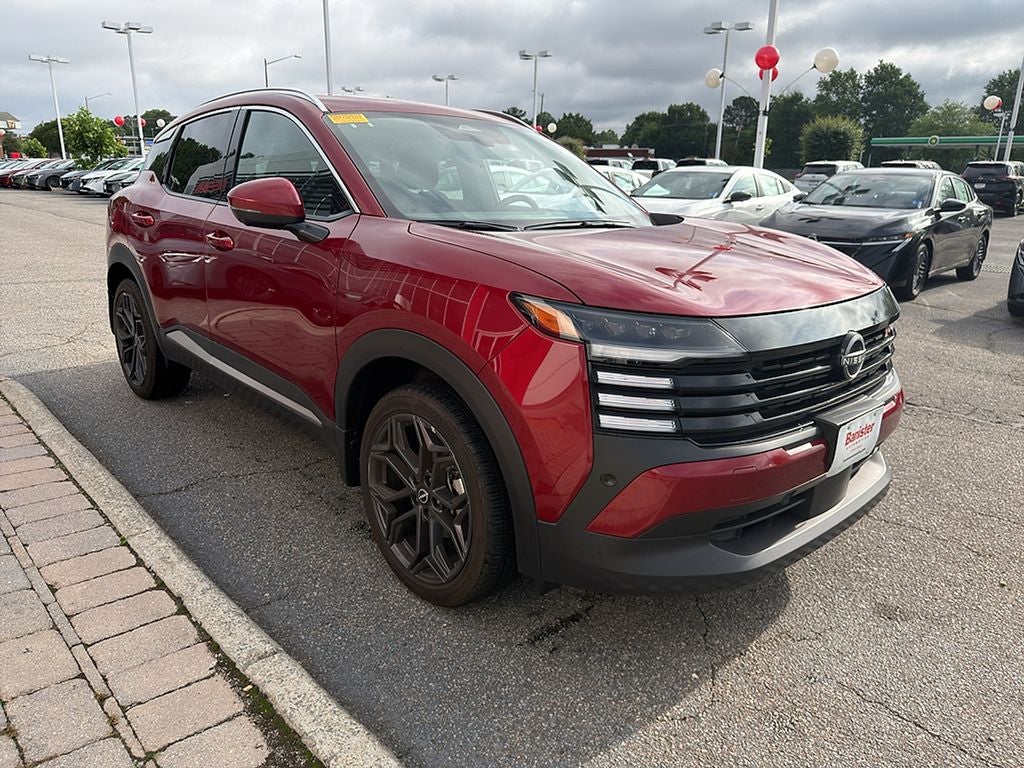 2025 Nissan Kicks SR
