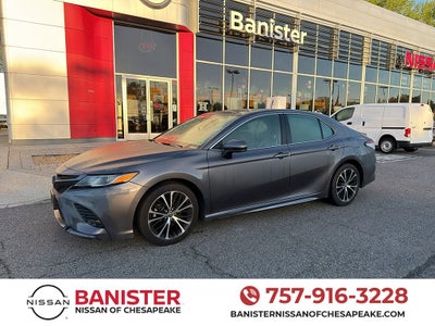 2019 Toyota Camry SE