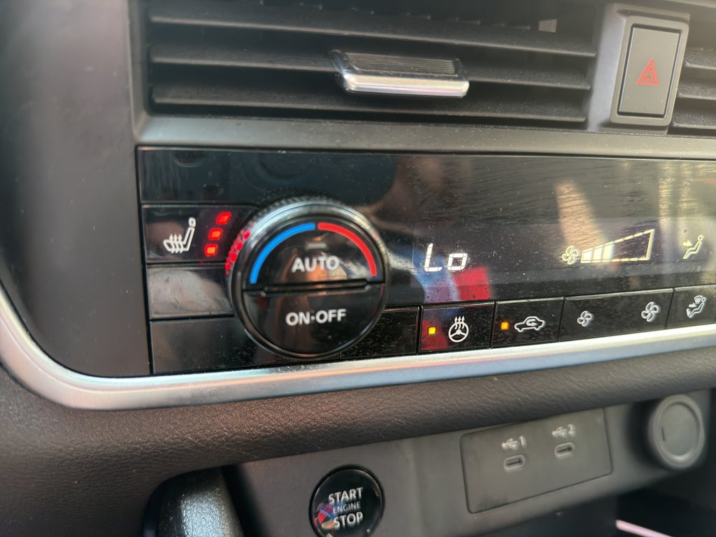 2025 Nissan Rogue Rock Creek