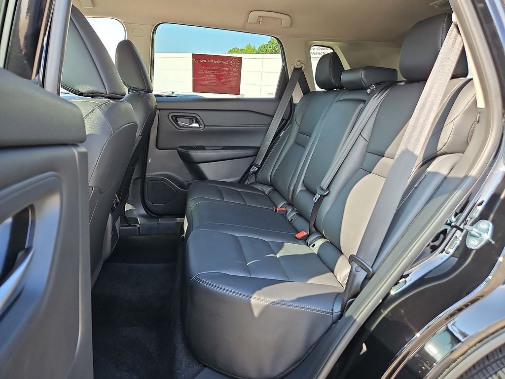 2025 Nissan Rogue SL