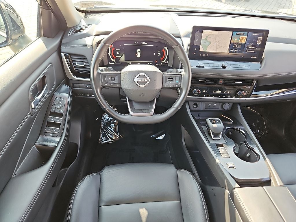 2025 Nissan Rogue SL