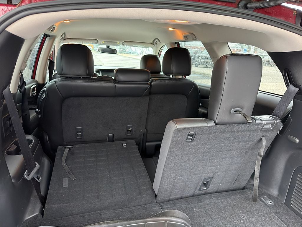 2017 Nissan Pathfinder SL