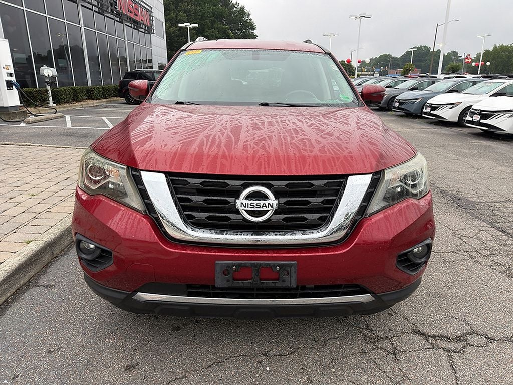 2017 Nissan Pathfinder SL