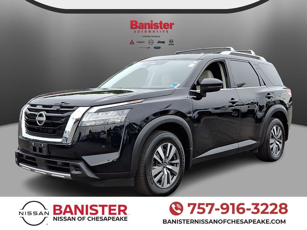2023 Nissan Pathfinder SL