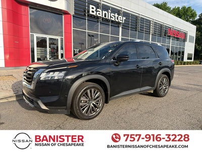 2023 Nissan Pathfinder SL
