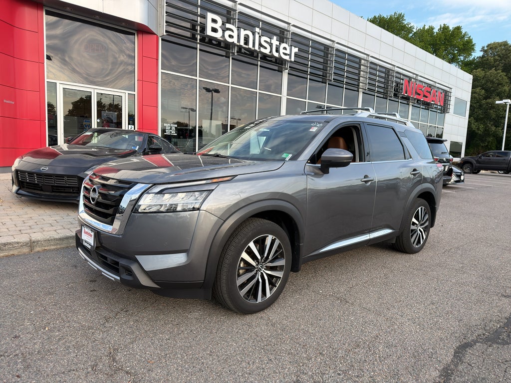 2024 Nissan Pathfinder Platinum