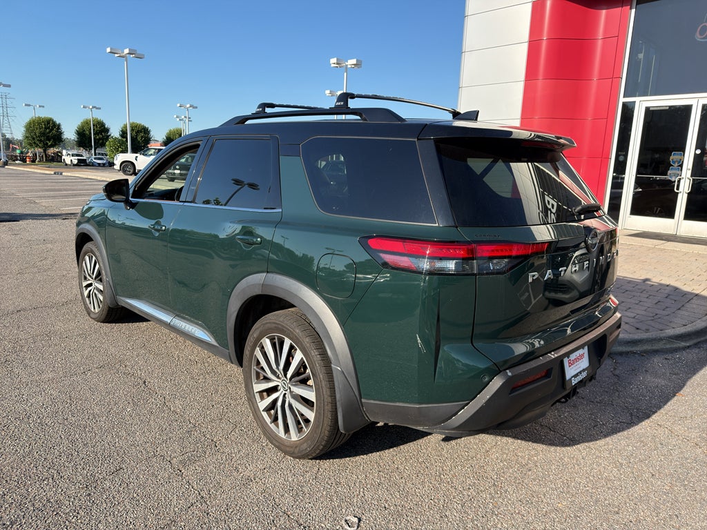 2022 Nissan Pathfinder Platinum