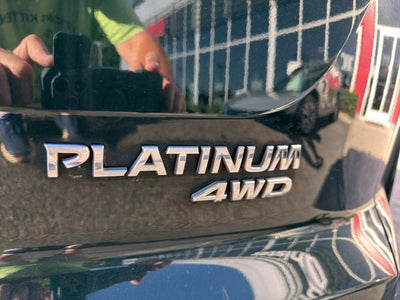 2022 Nissan Pathfinder Platinum