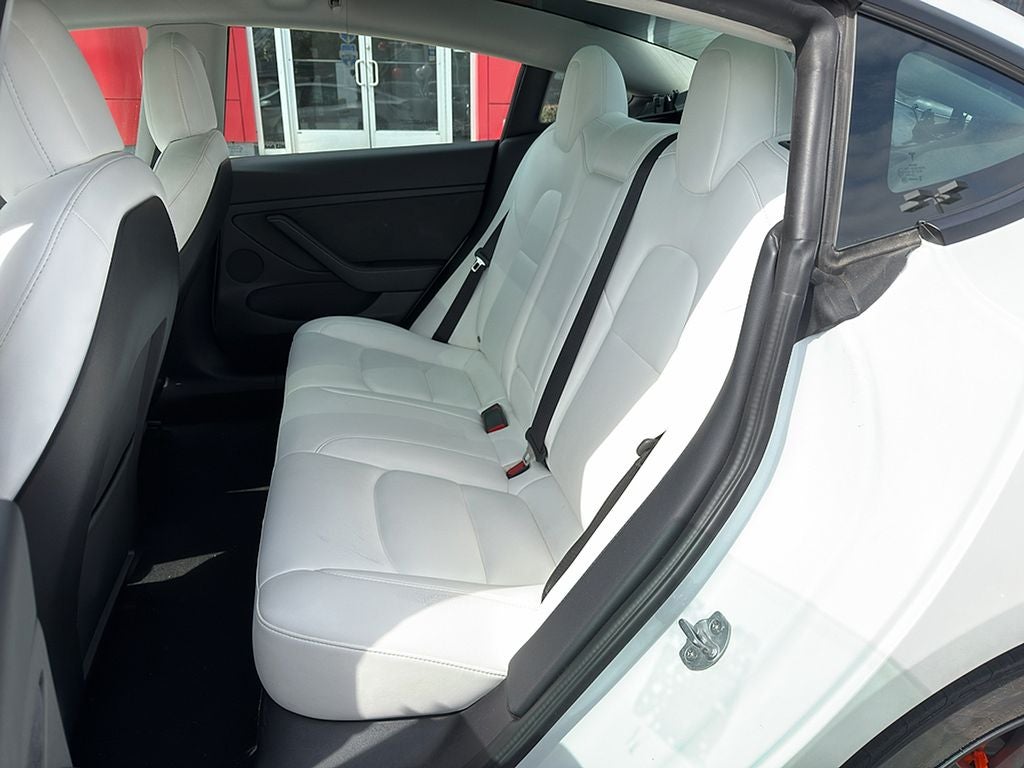 2022 Tesla Model 3 Base