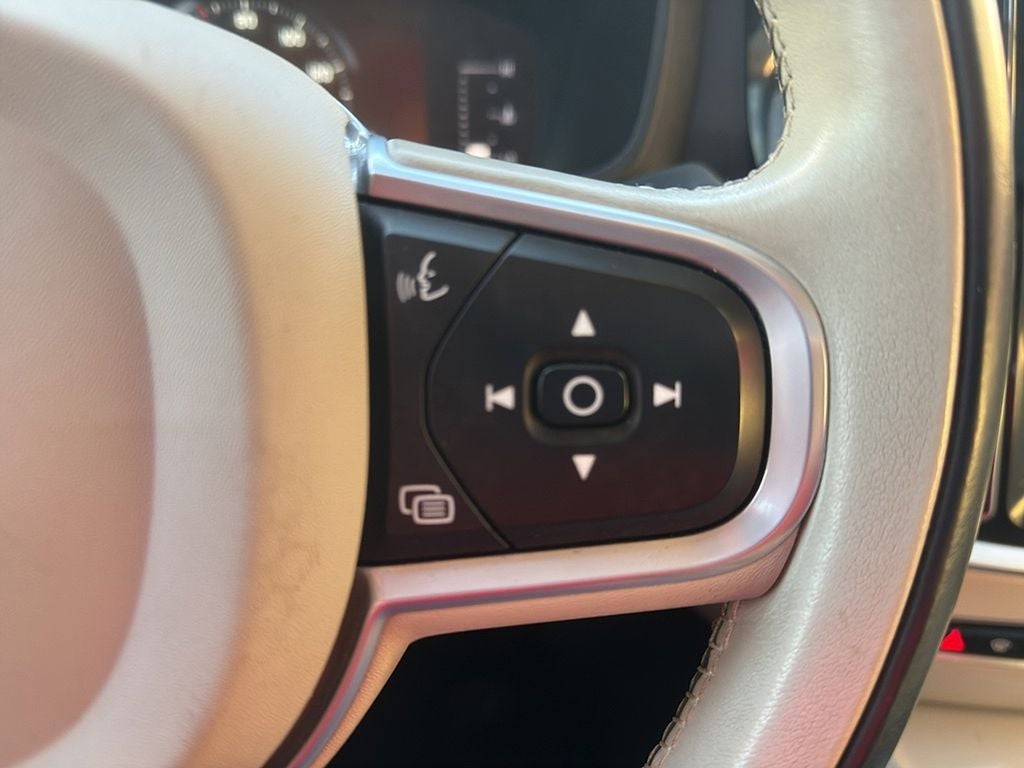 2019 Volvo S60 Momentum