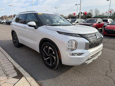 2023 Mitsubishi Outlander SEL
