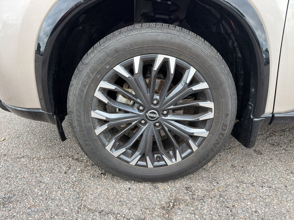 2025 Nissan Rogue Platinum
