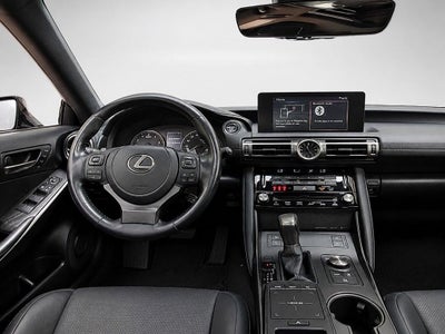 2022 Lexus IS 300 Base