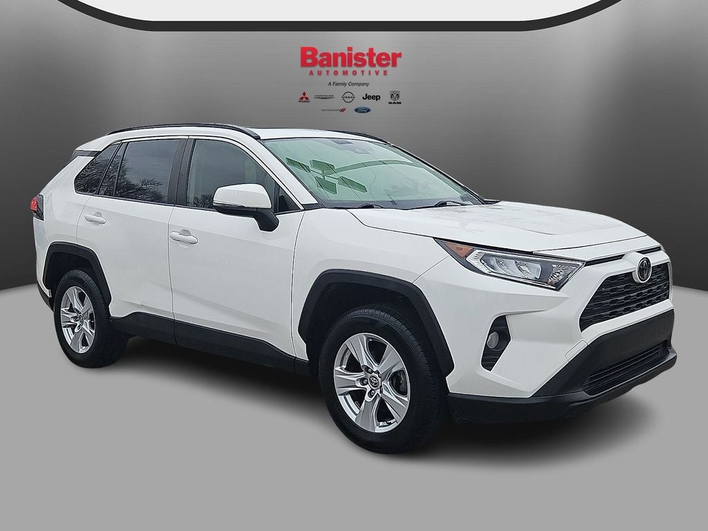 2020 Toyota RAV4 XLE