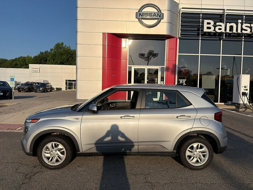 2021 Hyundai Venue SE