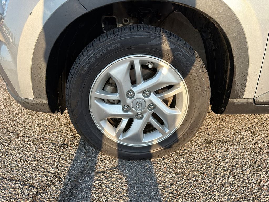 2021 Hyundai Venue SE