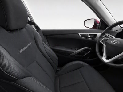 2013 Hyundai Veloster w/Black Int