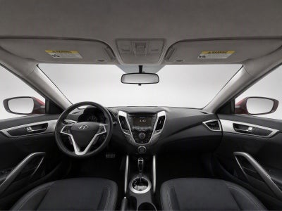 2013 Hyundai Veloster w/Black Int