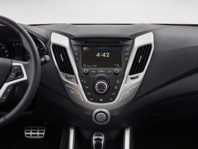 2013 Hyundai Veloster w/Black Int