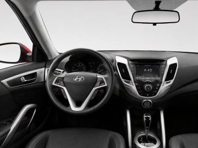 2013 Hyundai Veloster w/Black Int