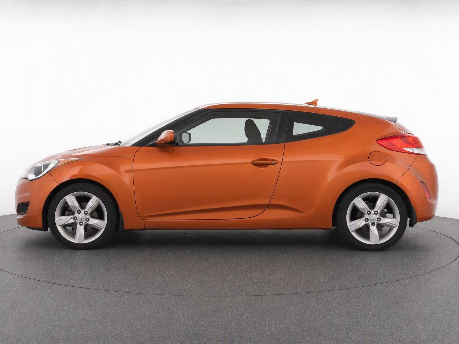 2013 Hyundai Veloster w/Black Int
