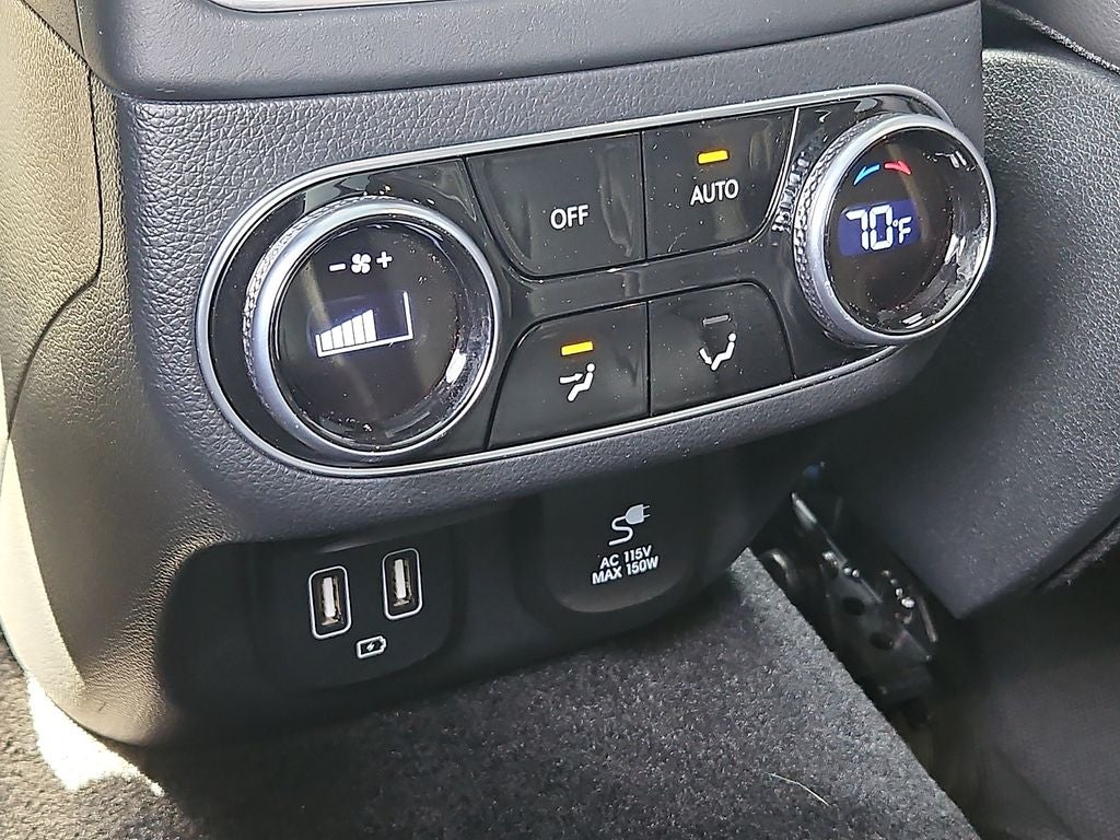 2023 Genesis GV70 2.5T