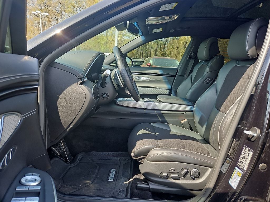 2023 Genesis GV70 2.5T