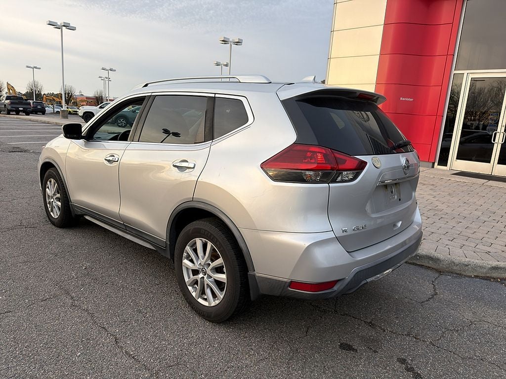 2018 Nissan Rogue SV