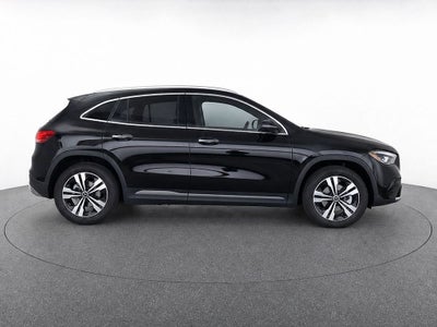 2025 Mercedes-Benz GLA 250
