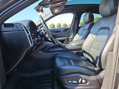 2021 Porsche Cayenne Coupe