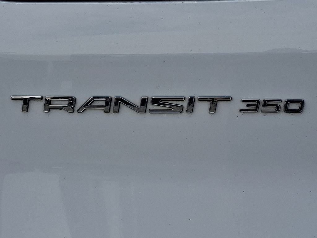 2023 Ford Transit Wagon XLT