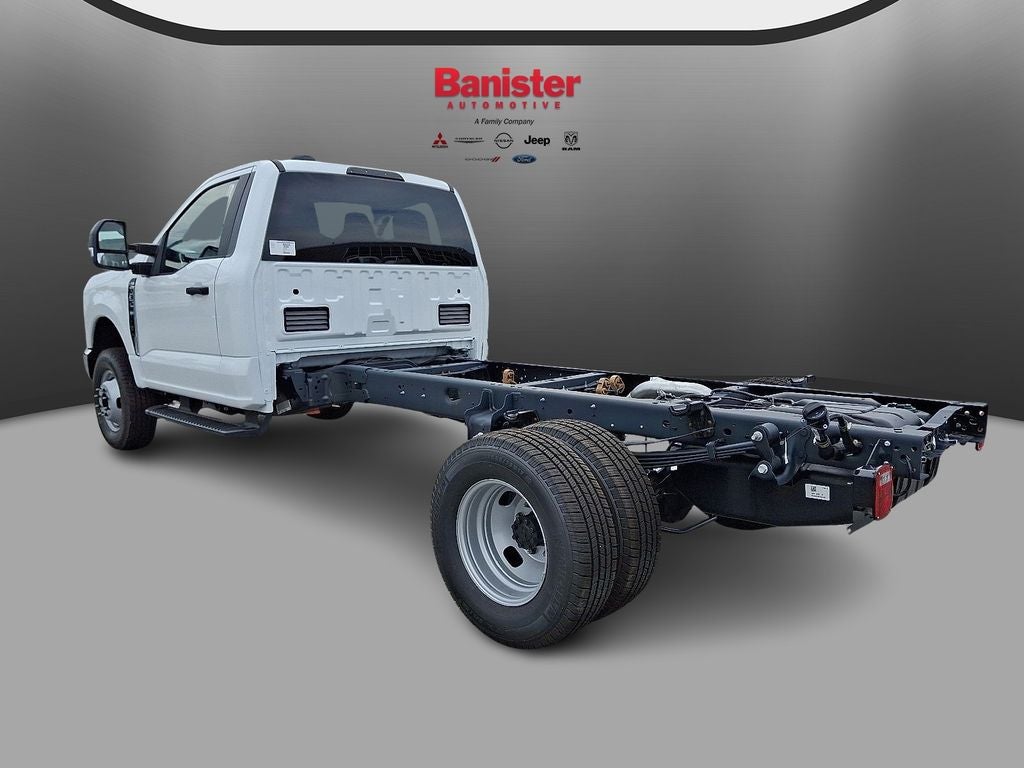 2025 Ford F-350 XLT