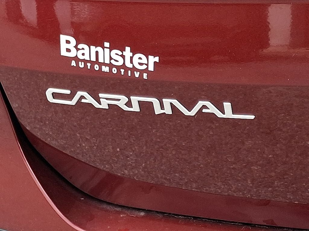 2024 Kia Carnival LX