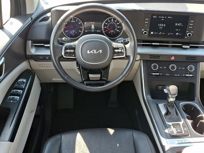 2024 Kia Carnival LX